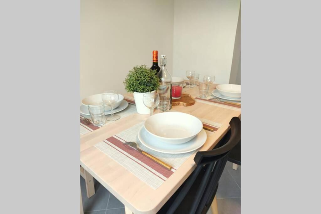 Les Grumes, Centre Ville, Jardin,Self Check-In, Freewifi, Netflix Compiegne Exterior photo