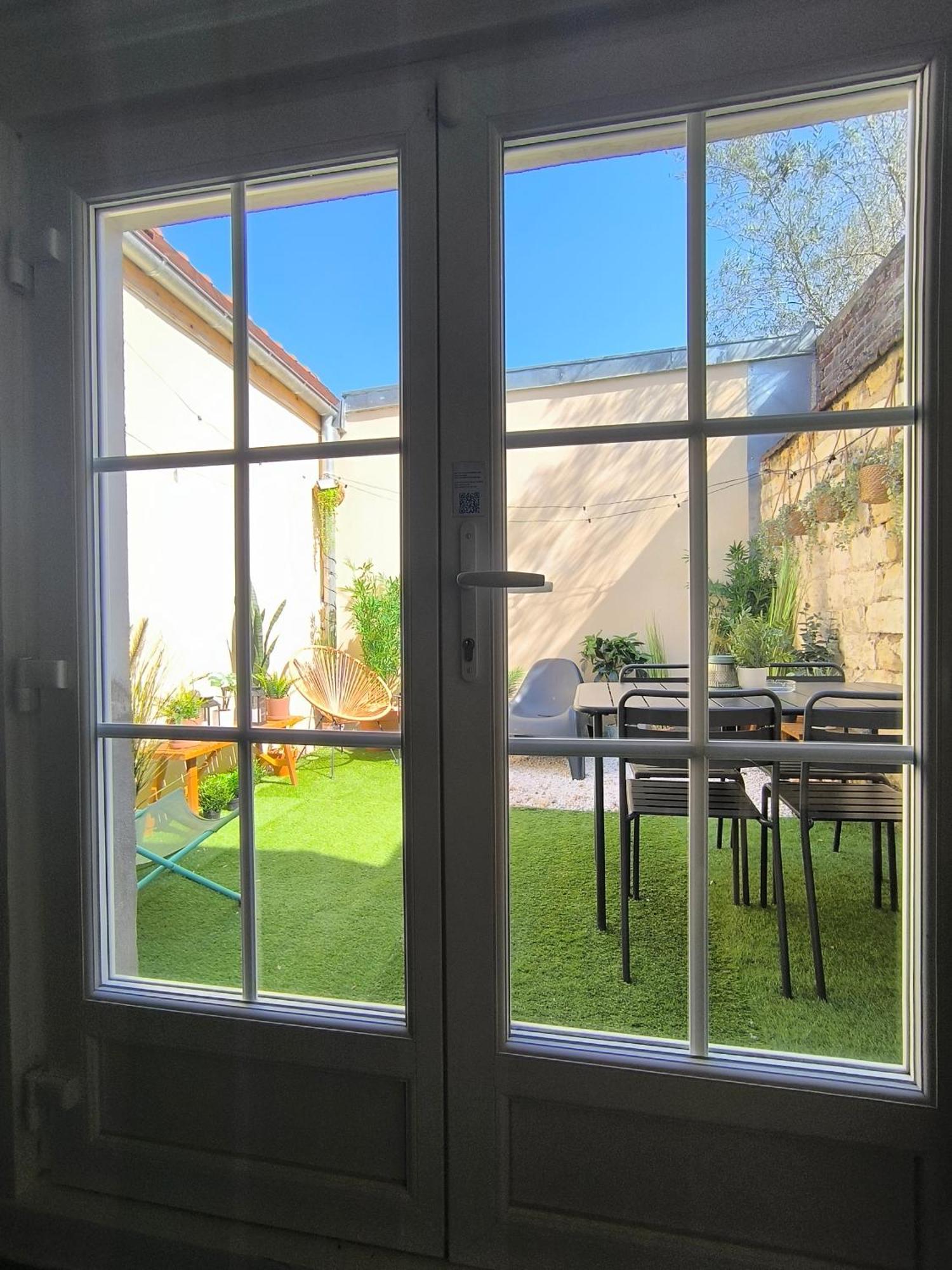 Les Grumes, Centre Ville, Jardin,Self Check-In, Freewifi, Netflix Compiegne Exterior photo